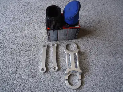 KLR Upgrade Package that includes Lowering Links ( 6 7/8 Long ) Brand New, Fork Brace and K & N Air...