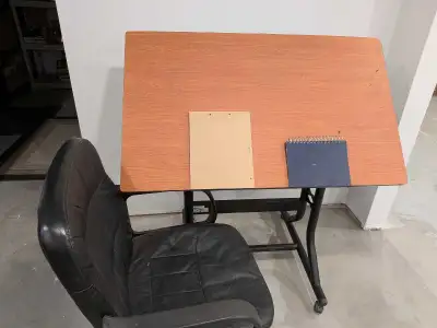 Adjustable Drafting Table 40 inches wide x. 24 inches deep Great project table or desk in home, offi...