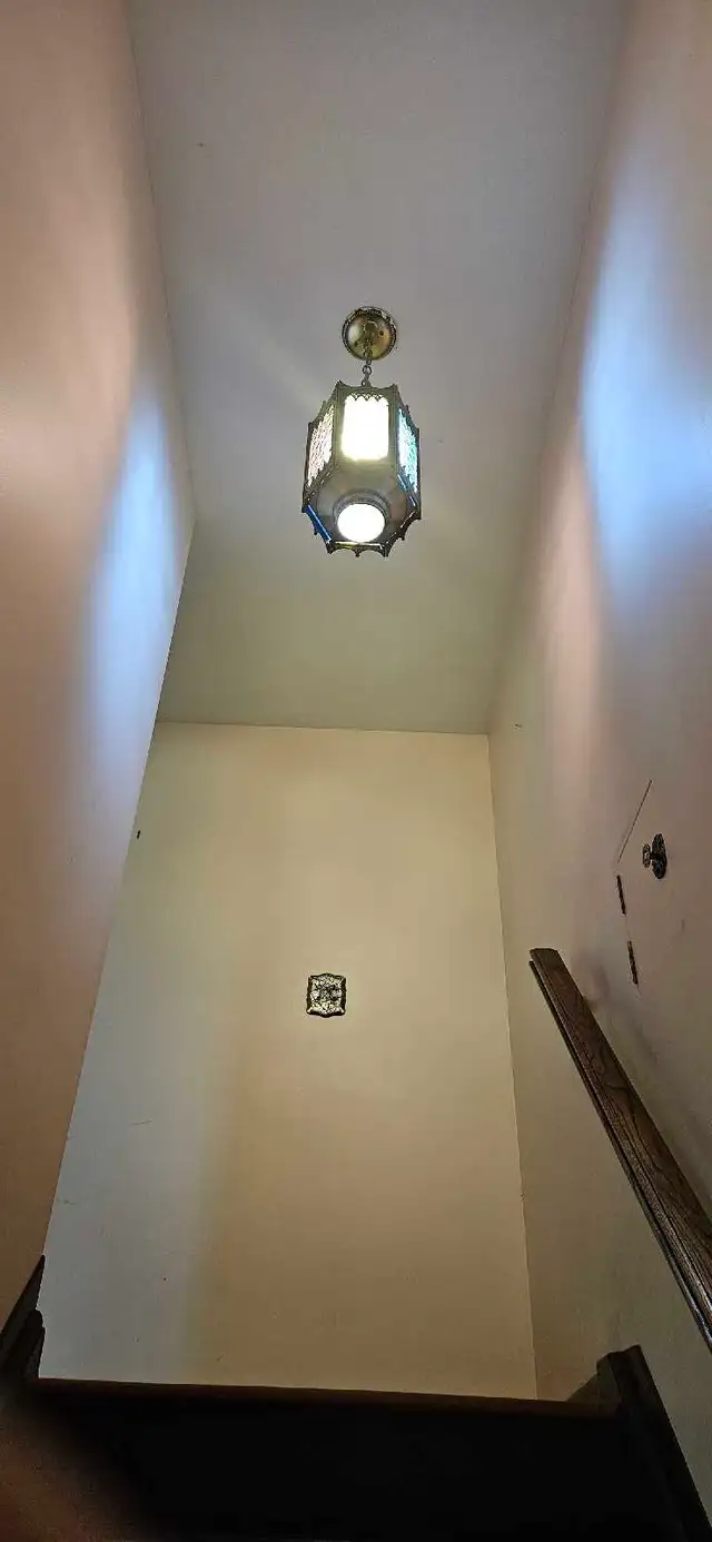 Electrician577406008842014723
