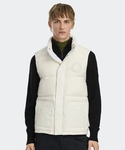 Brand new Canada Goose Paradigm Freestyle Vest, View more