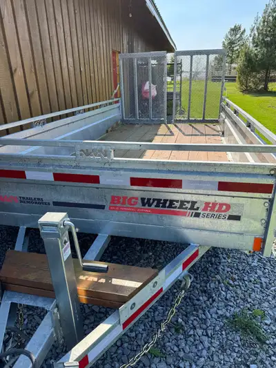 Fully galvinized N&N Heavy Duty Series utility trailer 2 -3500lb axles 7000lb GVWR Trailer weight 12...
