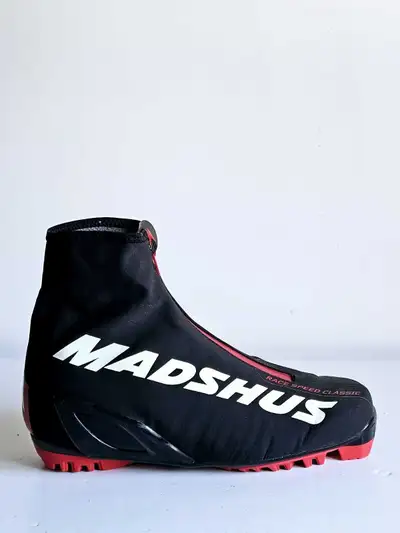 MADSHUS F-19 Race Speed Classic NNN Ski Boots Size 7-READ, View more