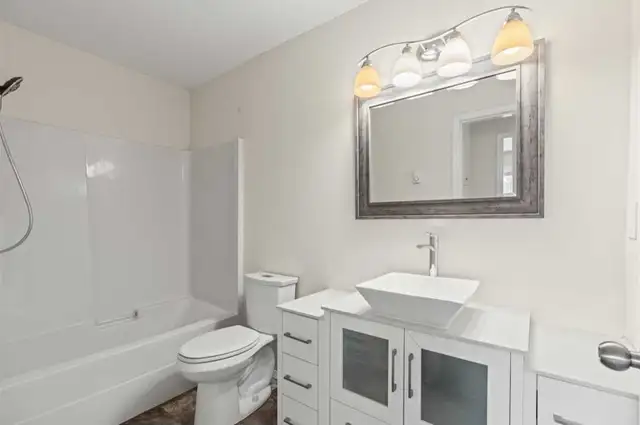 Pet-Friendly 2BR Townhouse with New Flooring & In-Unit Laundry in Long Term Rentals in Vernon - Image 11