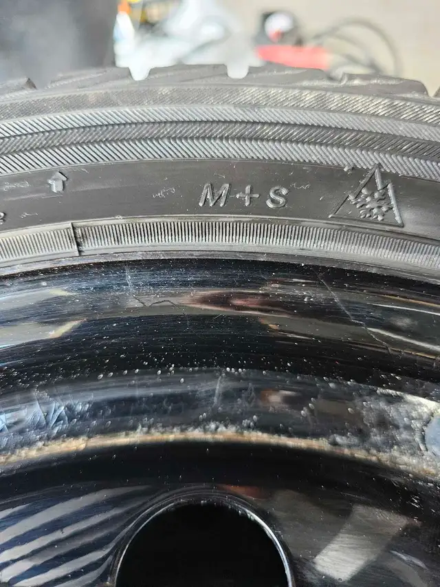 Tire and rims in Tires & Rims in Oshawa / Durham Region - Image 4