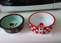 Nouveau Bol Pour Chien en Céramique / New Ceramic Dog Bowl--10$