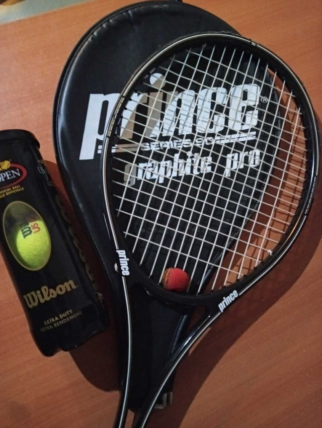 Raquette tennis Prince Graphite pro excellente condition $25. dans Tennis et raquettes  à Saint-Jean-sur-Richelieu - Image 2