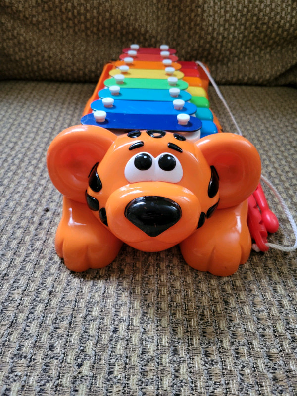 Little tikes xylophone  in Toys & Games in Oshawa / Durham Region - Image 2