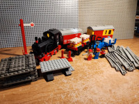 Lego SYSTEM 7722 Steam Cargo Train, battery