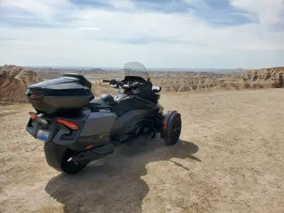 Private Sale - Buy Canadian! 115 horsepower Rotax® 1330 cc engine, semi-automatic transmission, ECO...