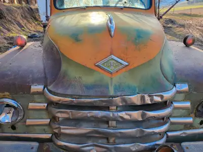 1953 Diamond T. Body in good condition. Chrome not so good. Doors shut tight and don't sag. Motor lo...