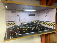 1:18 diecast display case single and double parking 
