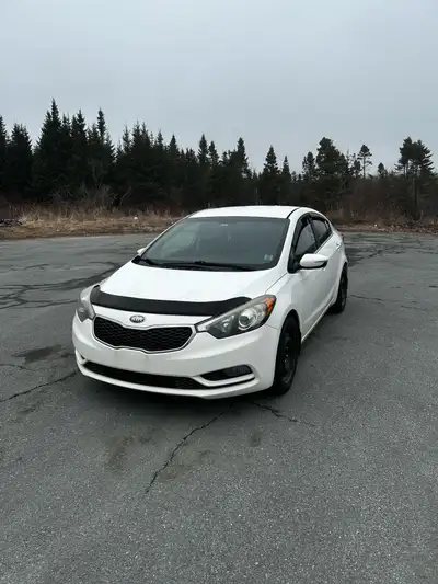MVI good until Oct 2026 All brakes replaced within the last year by Kia dealership New set of studde...
