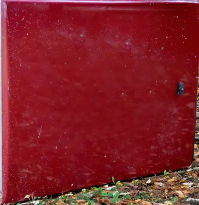 Hard top truck cap for Ford Ranger. Fits 70x55 box. Not sport model.