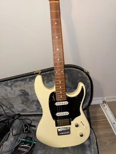 Everything is in great working condition and well taken care of. Ready to plug in and play immediate...