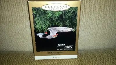 Star Trek Christmas ornaments - TNG Enterprise, Dr McCoy, View more