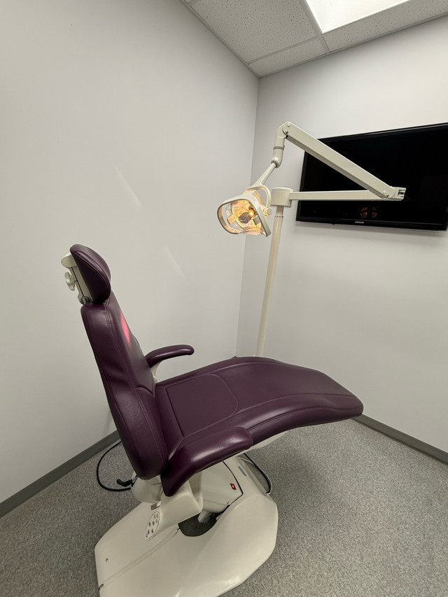 used dental chairs in Health & Special Needs in St. Albert - Image 2