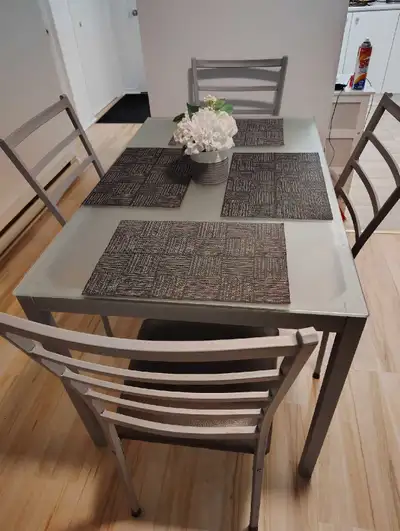 table et chaises de cuisine, View more