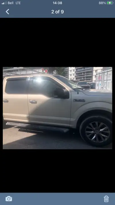 5.0L. V8 Leather seats,