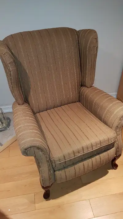 Bugatti Design Sofa Recliner Chair Scotchguard applied Make an offer Could deliver for a fee
