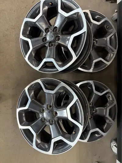Factory 2014 Subaru crosstrek rims 17 inch bolt pattern is 5x100