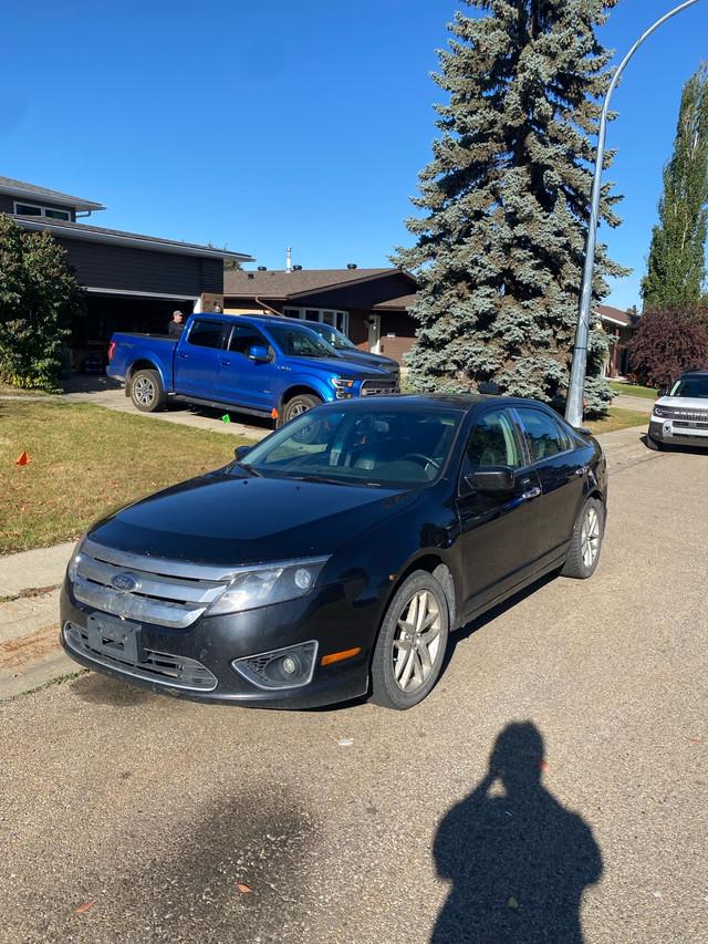 2010 Ford Fusion in Cars & Trucks in St. Albert - Image 2