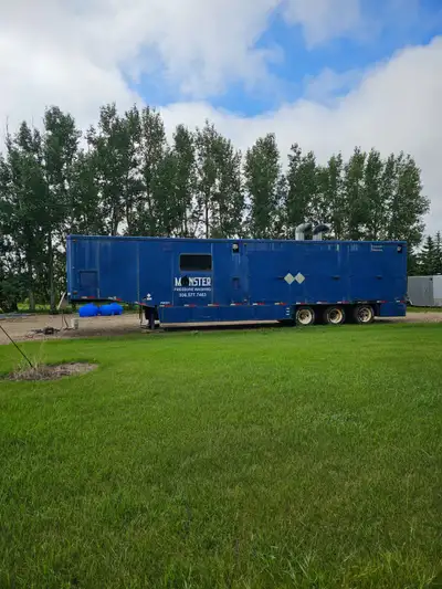 1994 45 x 8.5 Foot Triaxle Insulated Van Trailer With Heat Perkins Genset 4.236 L Diesel Generator •...