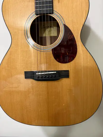 Purchased 8 months ago Orchestra model ,ideal for strumming or picking Deep resonant tone. sustain o...