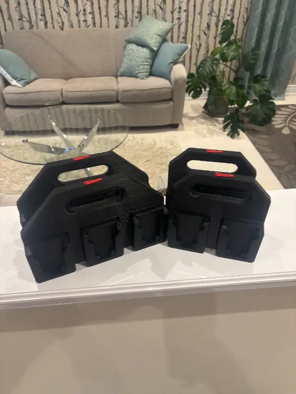 Milwaukee M18 Battery Caddy Holder (4 or 6 Batteries), Packout in Power Tools in Markham / York Region - Image 4