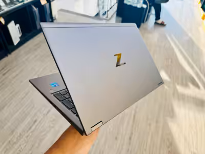 HP ZBOOK G8– Puissance mobile 15,6" pour pros ⚡ Prix : 900$ Idéal pour le graphisme, la 3D, l’ingéni...