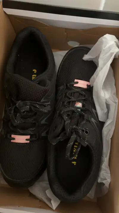  women’s safety shoes 8.5, View more