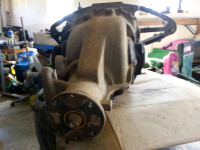 Ford expedition 2006  rear differential 