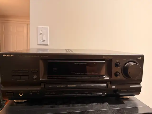 Technics SA-GX690 5.1 channel receiver in Stereo Systems & Home Theatre in Mississauga / Peel Region - Image 2