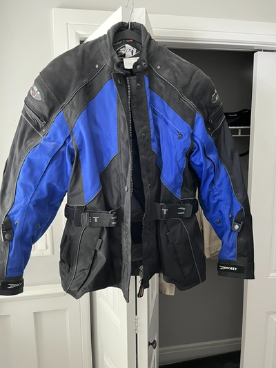 Medium size Joe Rocket Textile Riding Jacket. listed as womens medium however it fits any frame of t...