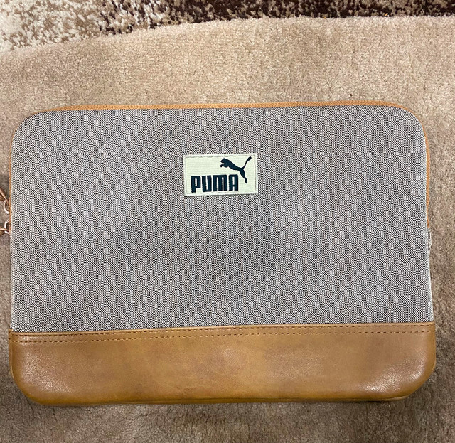 Puma laptop /tablet cover in Laptop Accessories in Windsor Region