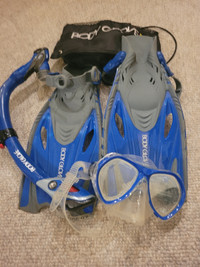Body Glove snorkel set