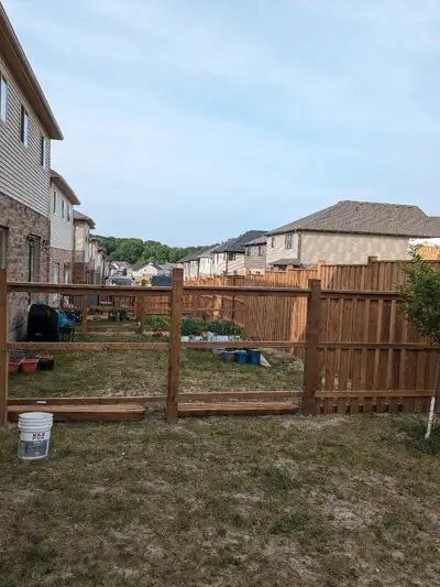 Quality fence with reasonable price