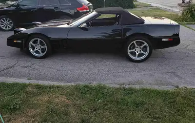 Black everything. New rims staggered 18 on back 17 on front . Needs a little work for her age . Tpi...