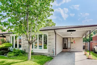 3 bedrooms semi-house at Bloor &Dixie, Mississauga