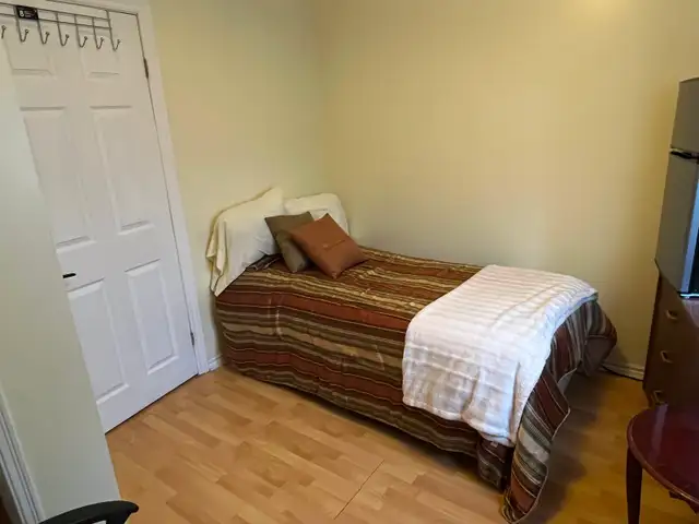 Furnished Bedrooms for STUDENTS - downtown Corner Brook | Room Rentals ...