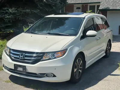 Honda Odyssey 2015 Touring ( WhitePearl ) Engine & Transmission Solid No Rust Rear DVD Rear Vacuum D...