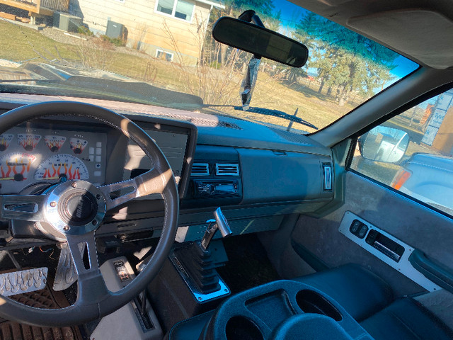 Chevy 1500 Regular Cab 4X4 OBO in Cars & Trucks in Calgary - Image 2