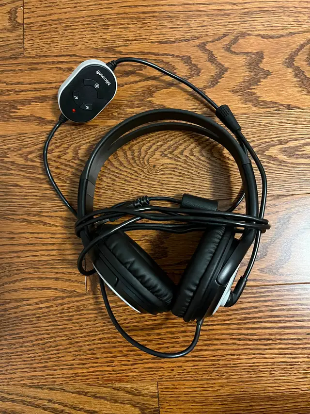 Microsoft LifeChat LX-300 USB Headset in Speakers, Headsets & Mics in Markham / York Region - Image 2