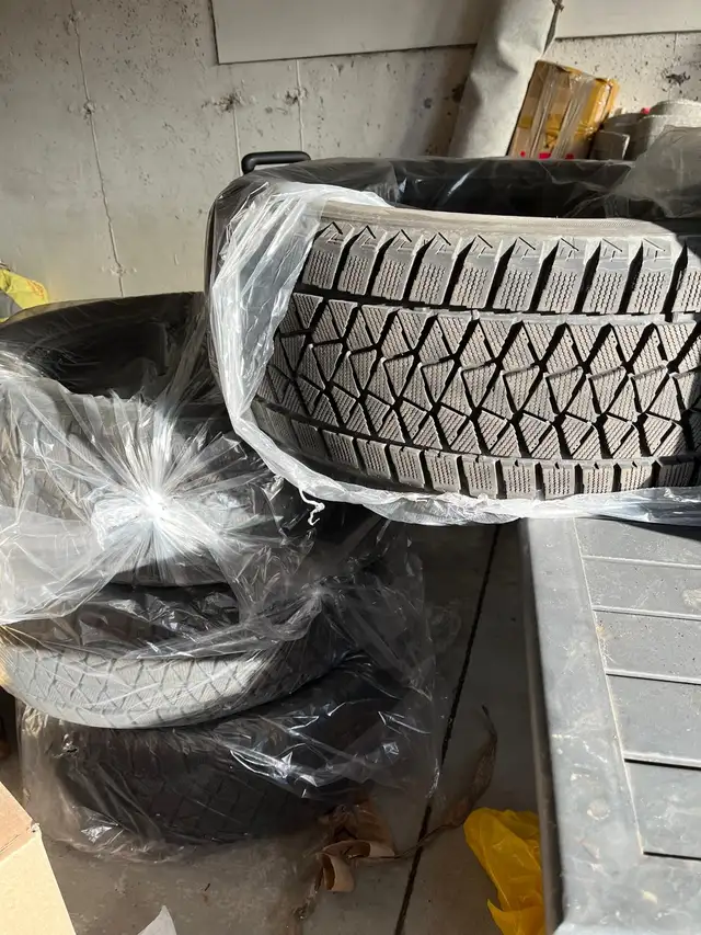 NEW WINTER TYRES [BRDIGSTONE] FOR SALE: TOYOTA HIGHLANDER in Tires & Rims in Kitchener / Waterloo - Image 4
