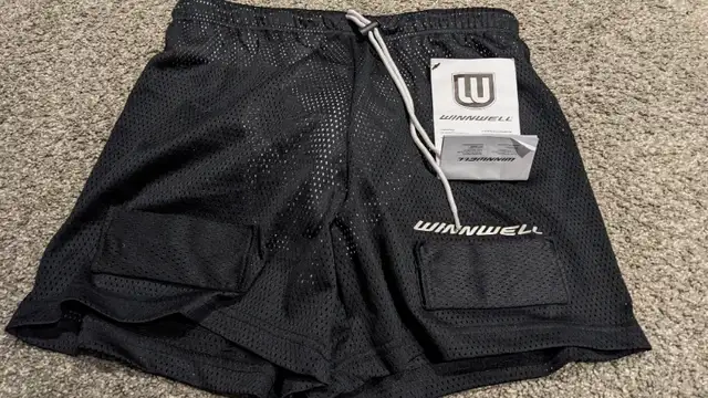 Jr/Youth Hockey Pants, Jock Short in Hockey in Norfolk County - Image 2