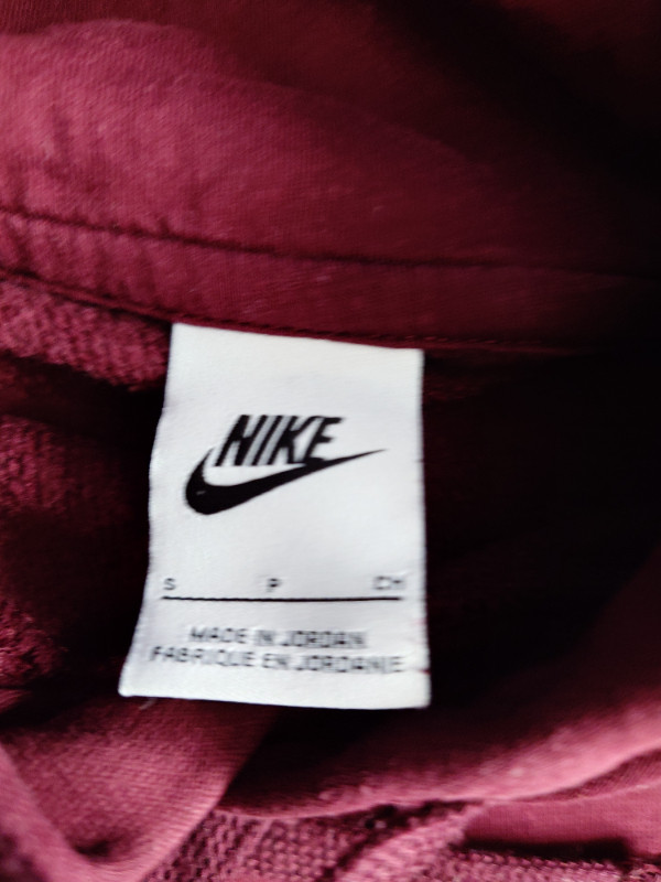 Nike Pull - hoodie - sweater - burgundy / bordeaux - S / P dans Hommes  à Longueuil/Rive Sud - Image 3