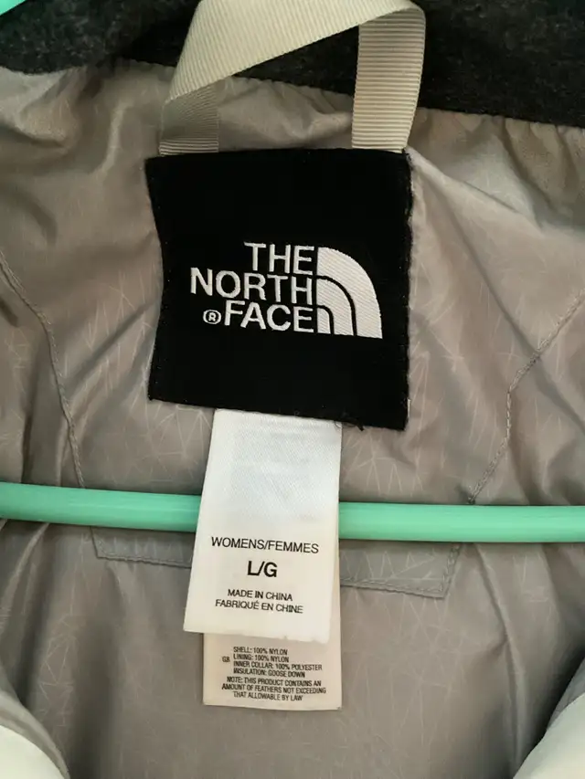 Manteau The North Face , femme in Women's - Tops & Outerwear in Rimouski / Bas-St-Laurent - Image 4