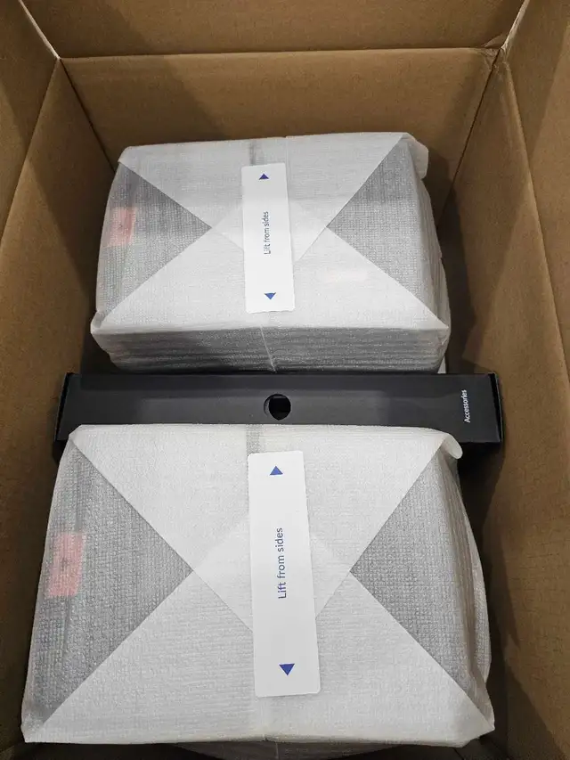 kef LS50 ii wireless powered speakers in Speakers in City of Toronto - Image 10