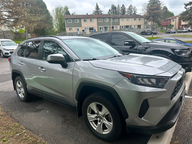 2019 Toyota RAV4 LE 2.5L - 64400km in Cars & Trucks in Ottawa