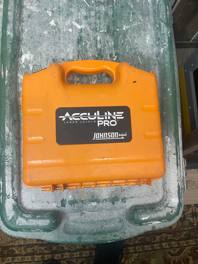 Johnson acculine laser level pro in Power Tools in Hamilton