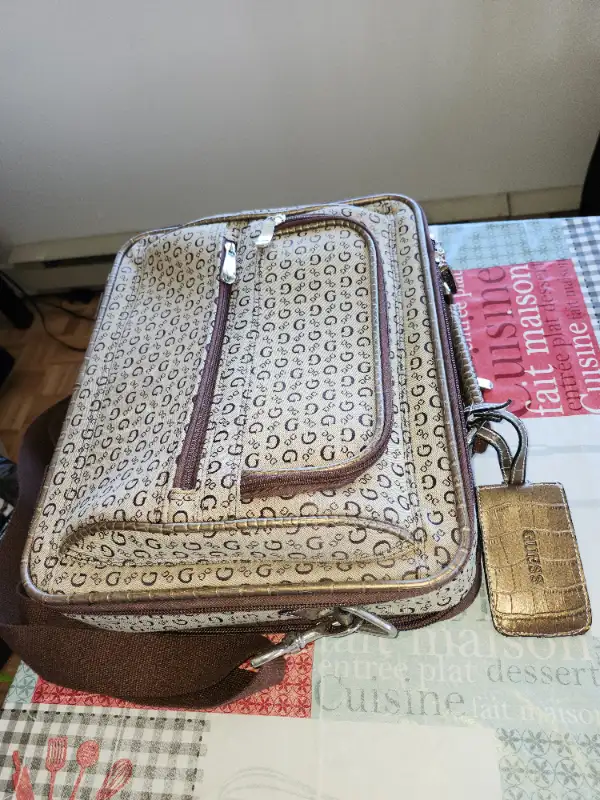 Guess Laptop bag64520008176387120